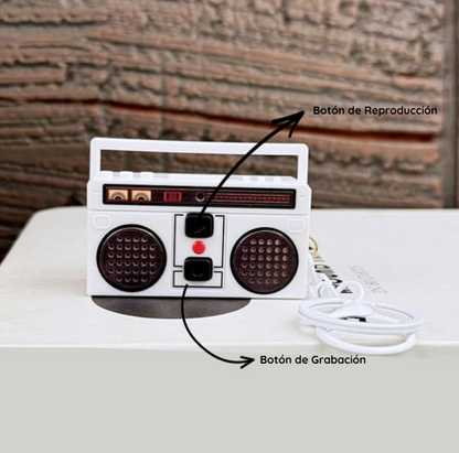 Grabadora con forma de Radio