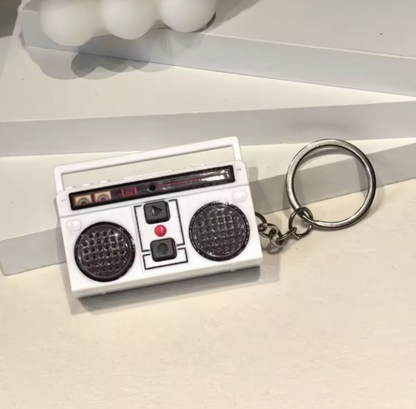 Grabadora con forma de Radio